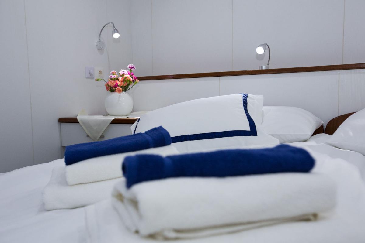 Spl-Cabins Standard deck (6)