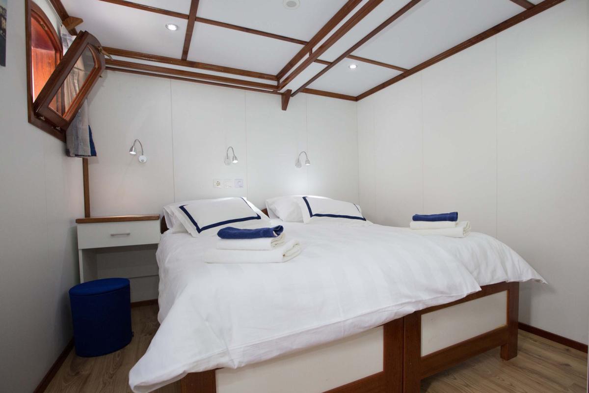 Spl-Cabins Upper Deck (1)