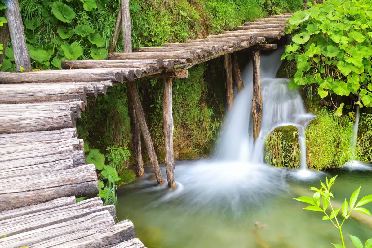 The,Most,Spectacular,Waterfalls,From,Plitvice,-,Croatia,(plitvi‰?e,Lakes